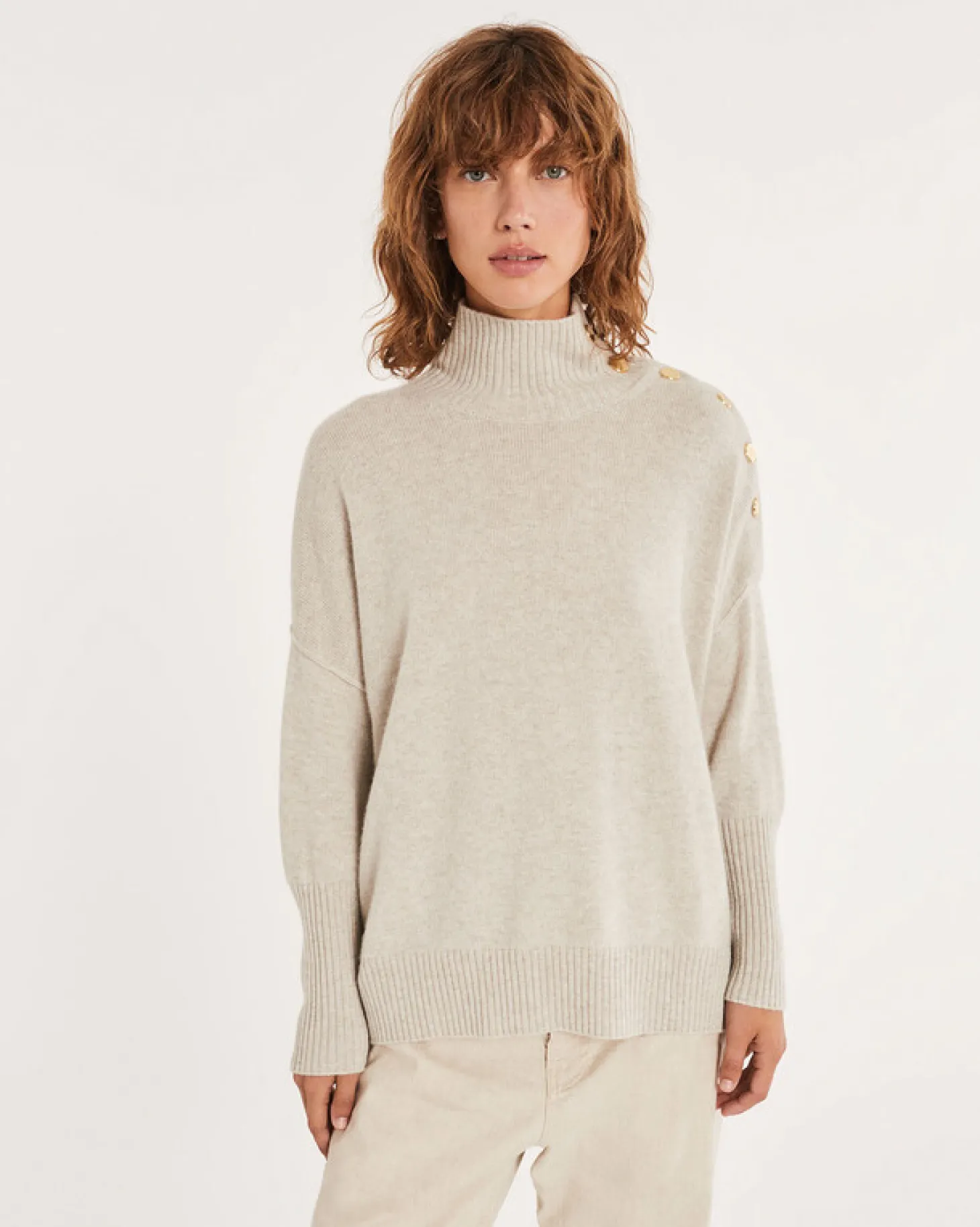 Pull Cachemire Col Roule Boutons Gold