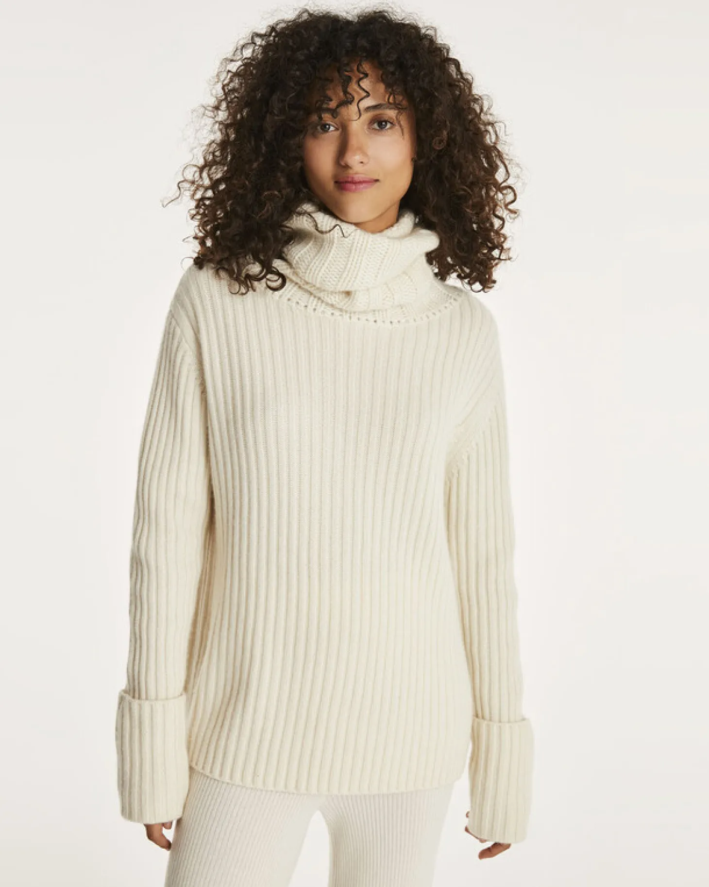 Pull Cachemire Col Roule Manches Longues